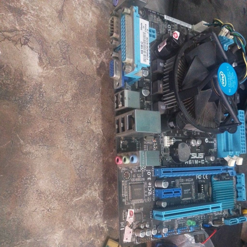 Mainboard Asus H61M-C Minus