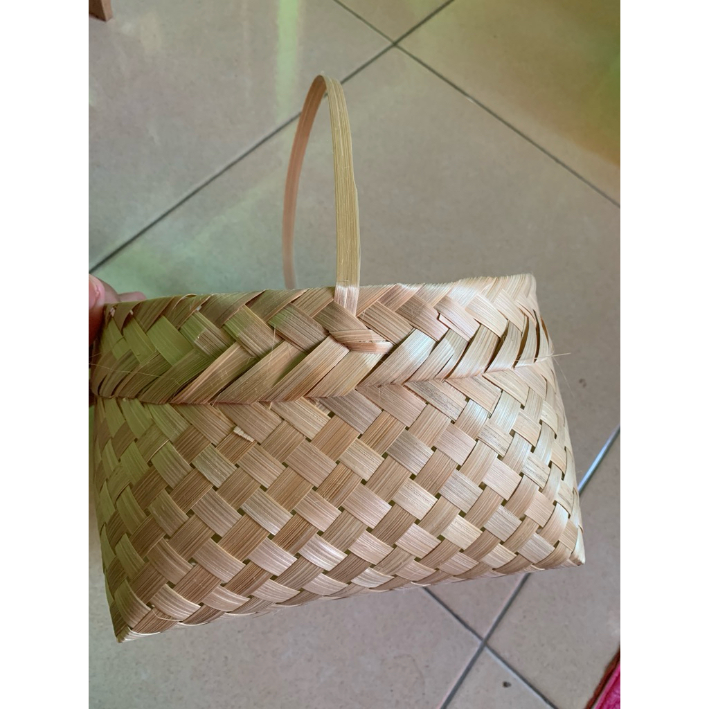 Besek Wadah Anyaman bambu/Tempat penyimpanan/Pernak Pernik Souvenir Cantik