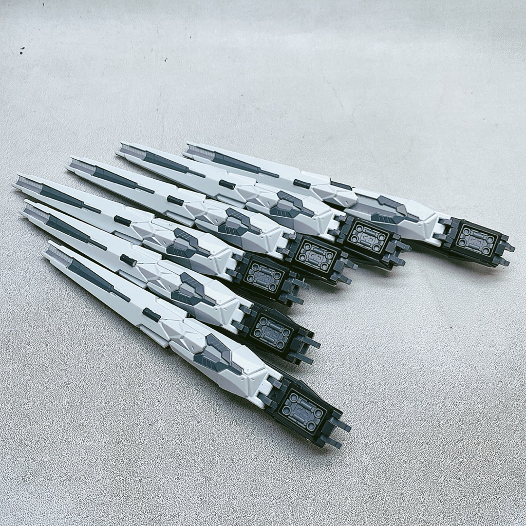 V Tiger 1:100 RX 93 Nu Gundam Part Funnel