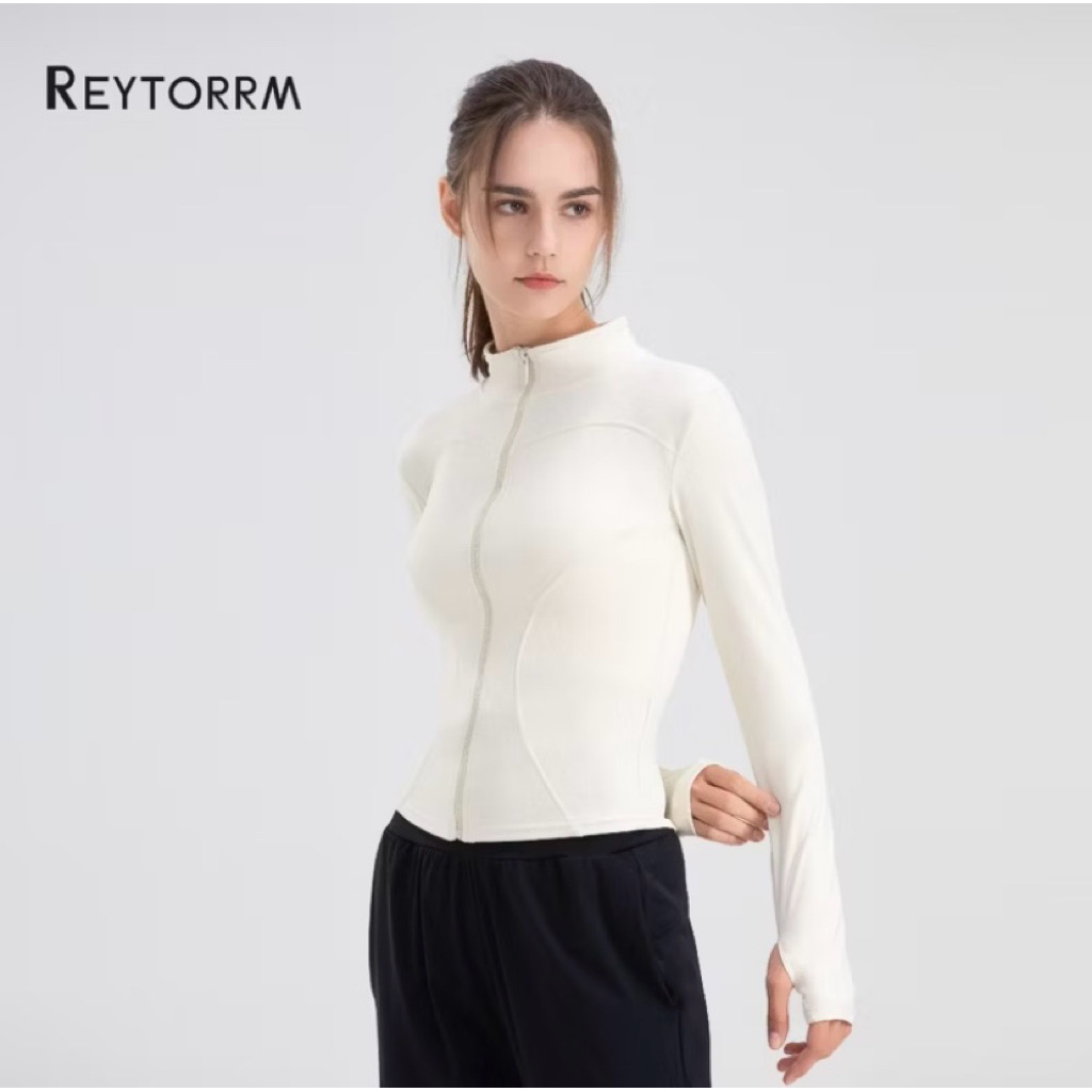 Jaket olahraga reytorrm white