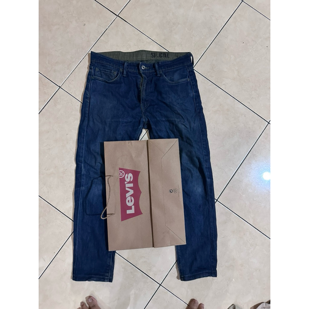 Celana Levis original LIMITED EDITION BEKAS BELI DARI BARU