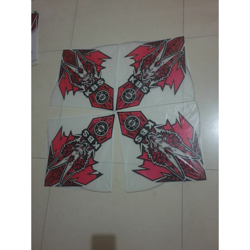 Layangan Sukhoi Lilitan 100 PCS - Kertas Minyak 2 Warna, Arku Sedang-Keras, Motif Acak