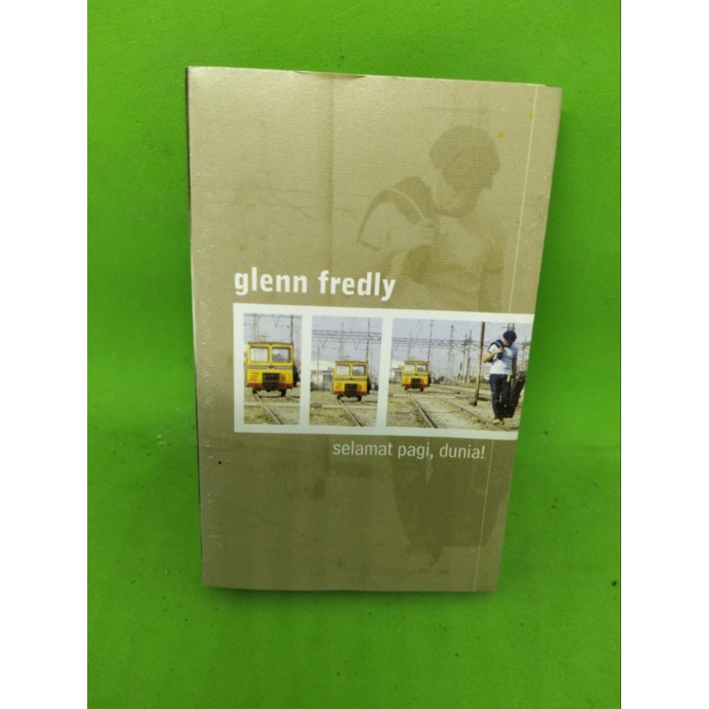 Kaset pita GLENN FREDLY Album selamat pagi dunia
