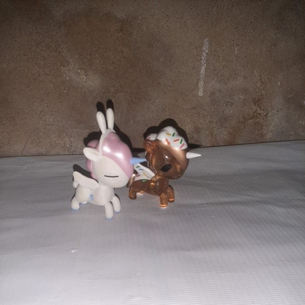 UNICORN TOKIDOKI ORGINAL BEKAS