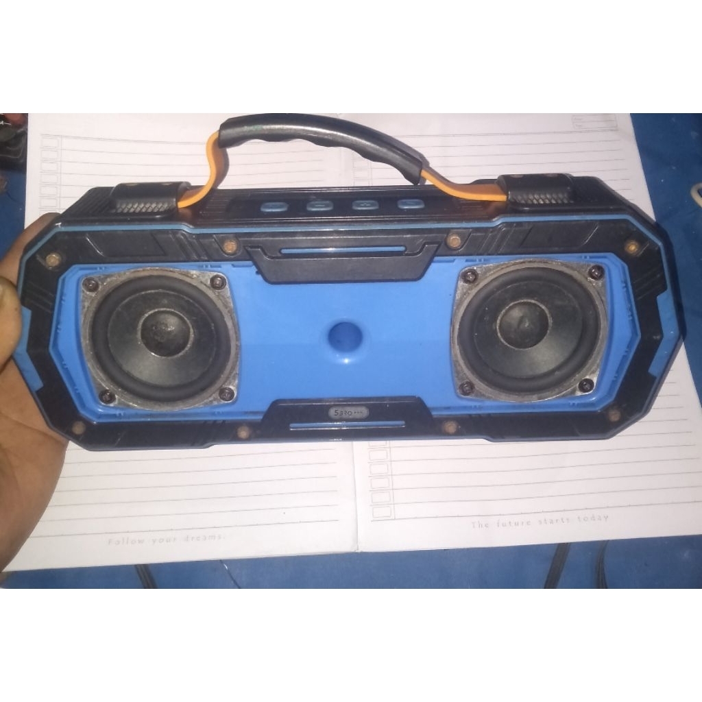 speaker bluetooth bekas normal 2,5 inch