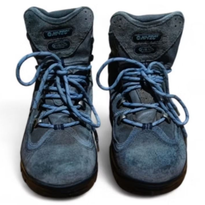 Sepatu Outdoor Hitec Gunung Hiking Kulit Asli Vibram Istimewa