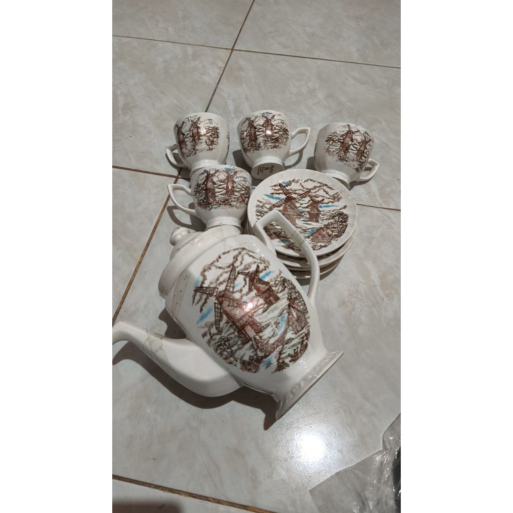 Cangkir Set Teko Nakato Tea Set Antik Lawas