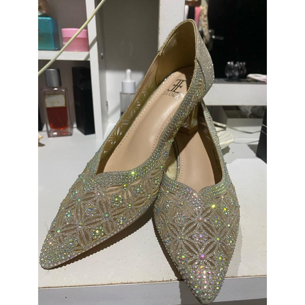 ELLORA Heels Pesta