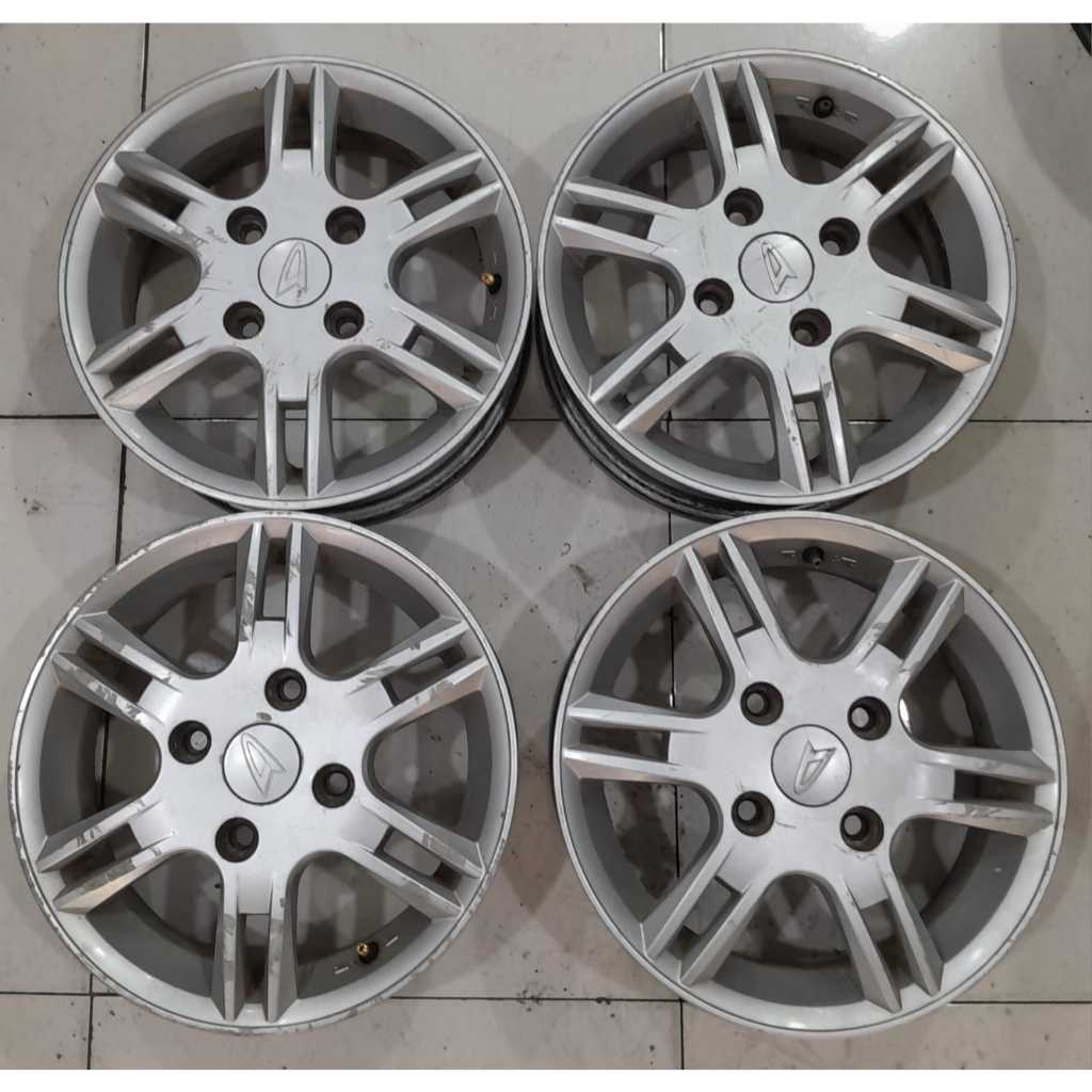 VELG MOBIL MURAH COPOTAN XENIA RING 14 PCD 4X114,3 LEBAR 5 ET 45 SILVER