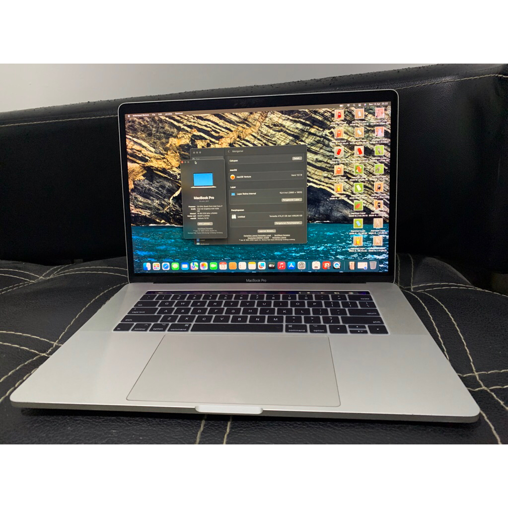 Macbook pro 15inch intel core i7 2017 Ram 16gb SSD 512gb SECOND TERMURAH