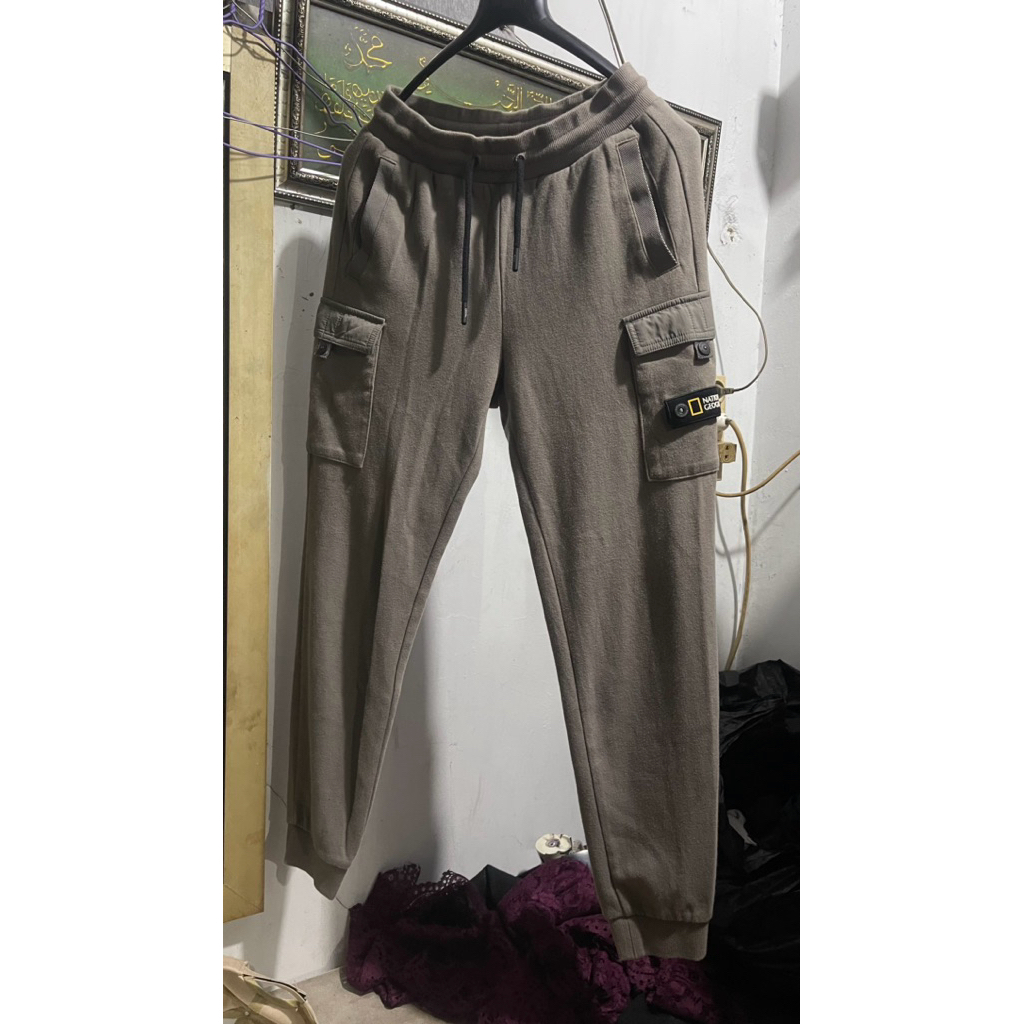 joger cargo natgeo ontag 67(xxs) setara ukuran 28-30 aman pake