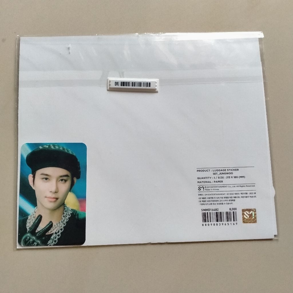 JUNGWOO LUGGAGE STICKER 2 BADDIES SEALED NCT 127 WTS WANT TO SELL PC PHOTOCARD