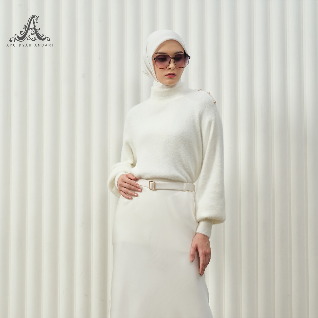AYU DYAH ANDARI - Alba Knit Top