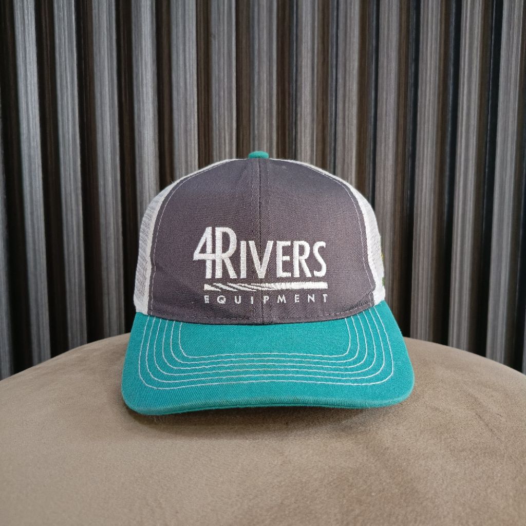 Topi Trucker Jaring John Deere 4Rivers