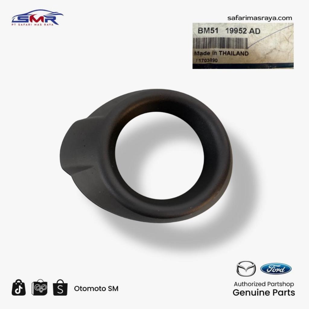 Cover Ring Foglamp Lampu Kabut Sisi Kanan Ford Focus MK3 ORIGINAL BM5119952AD