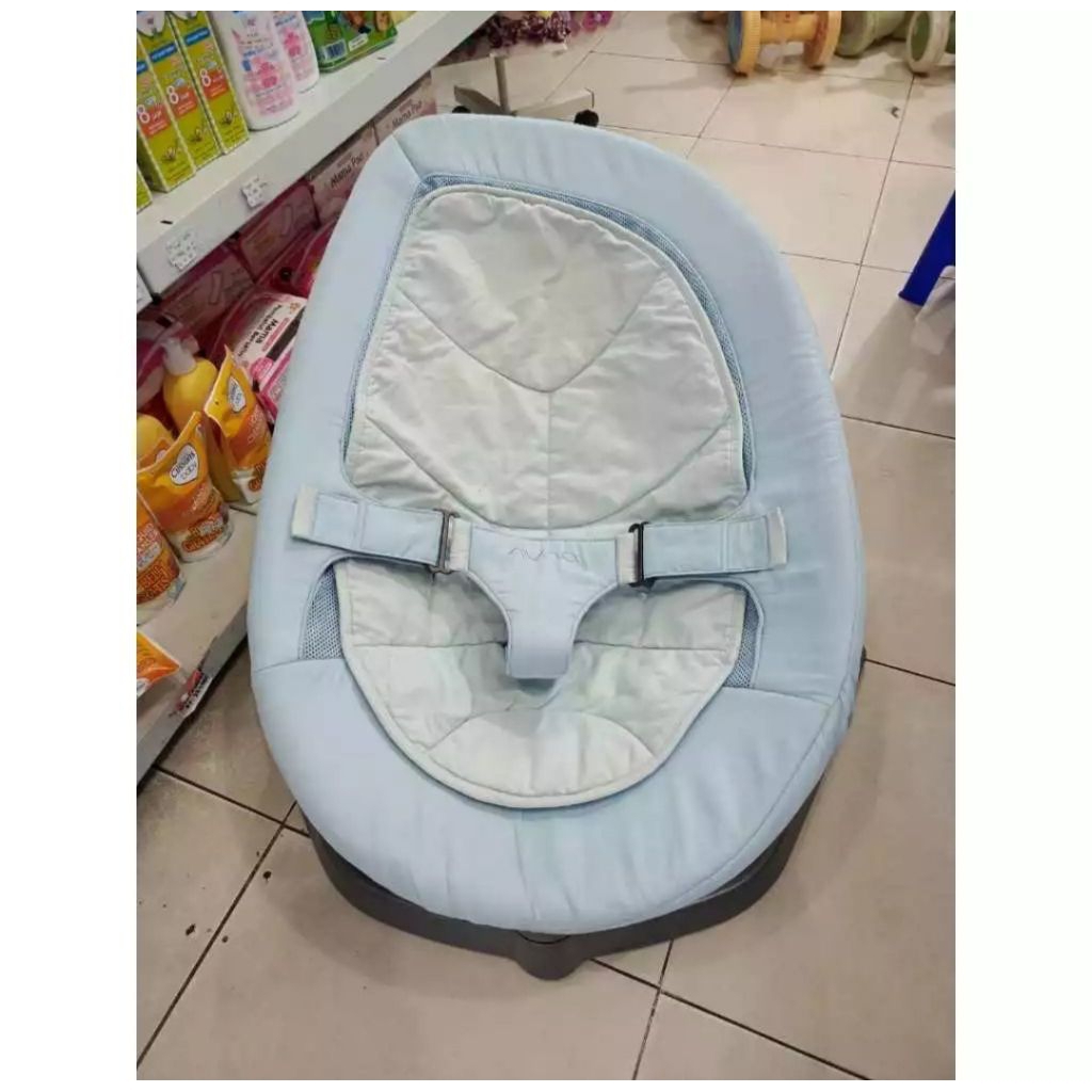 PRELOVED Like New Bouncer Nuna Leaf Blue
