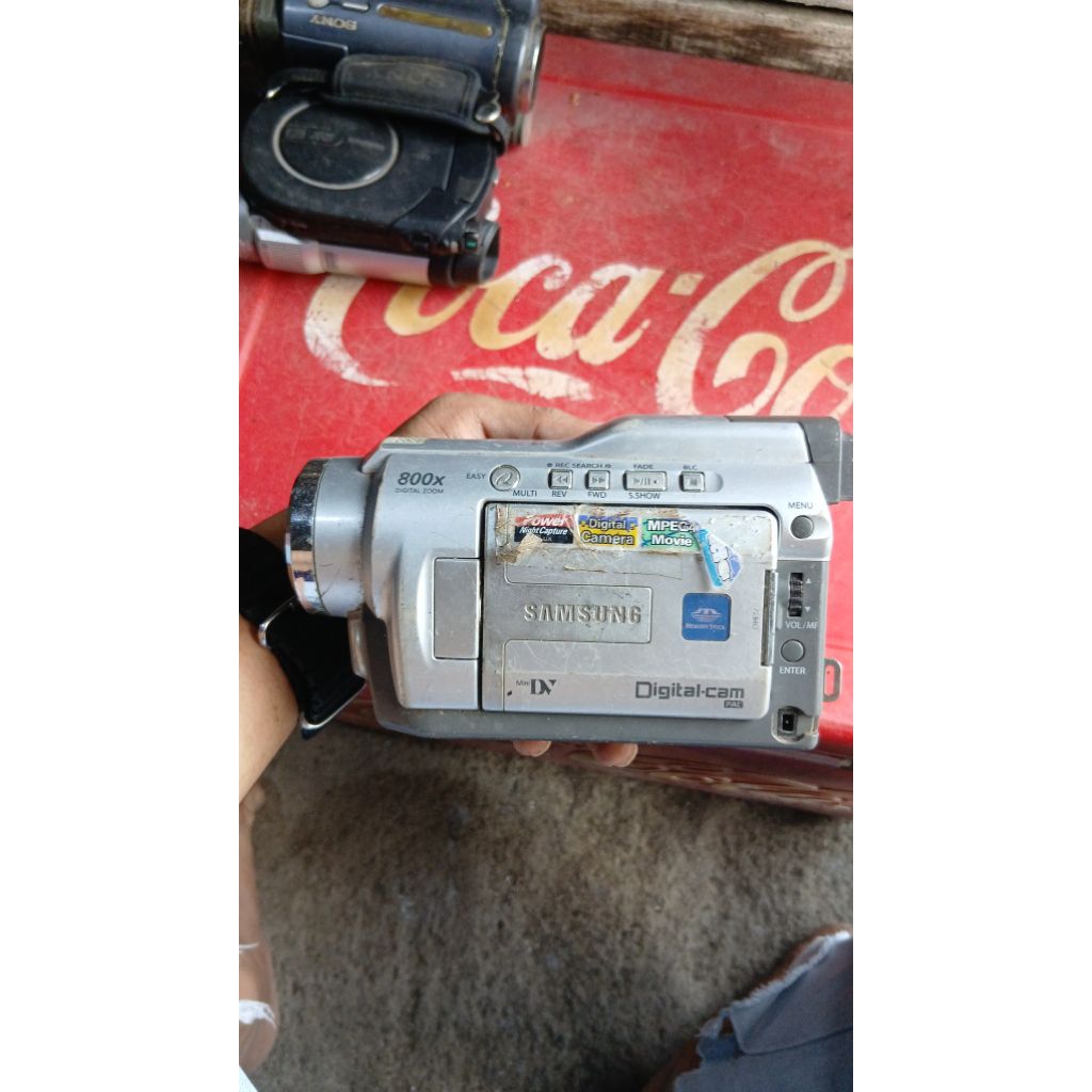 Handycam 155rb jadul antik kuno lawas vintage display anggap mati