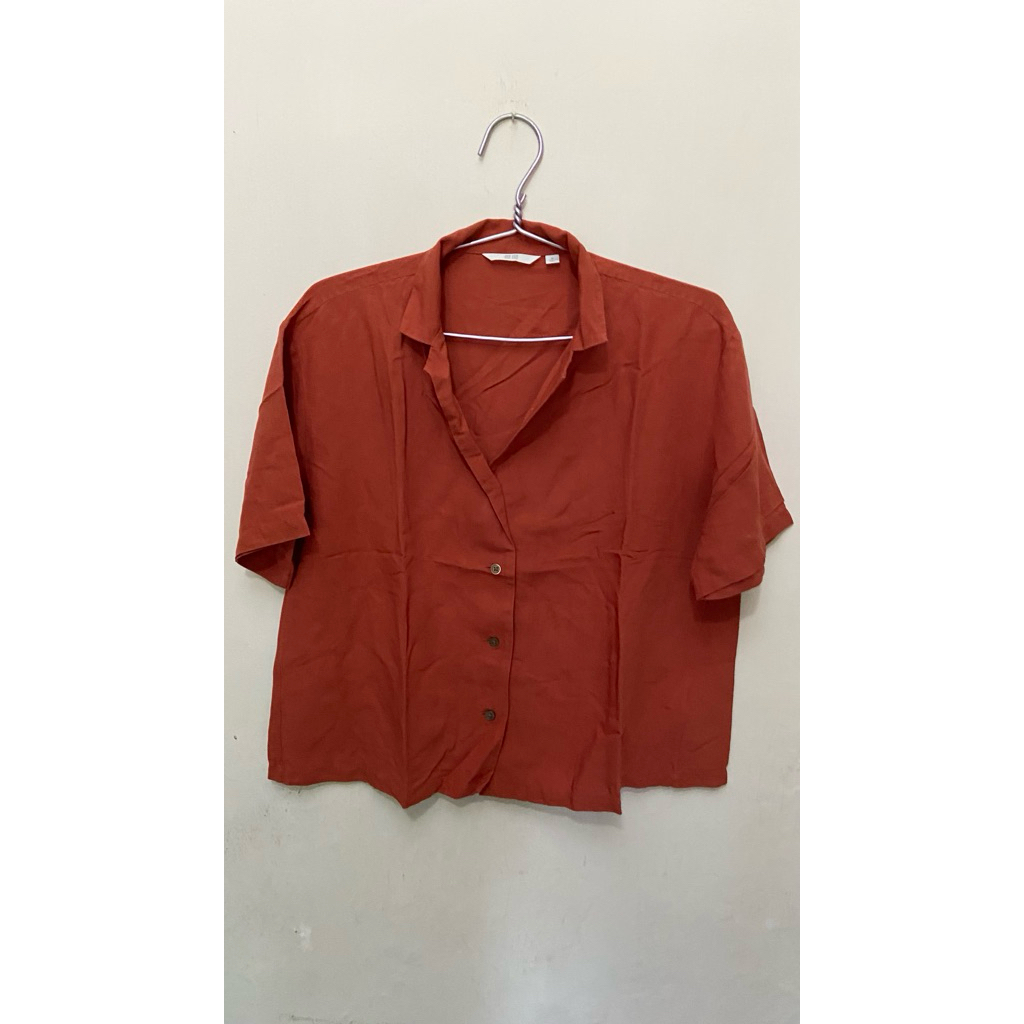 [Preloved] Kemeja Wanita | Uniqlo