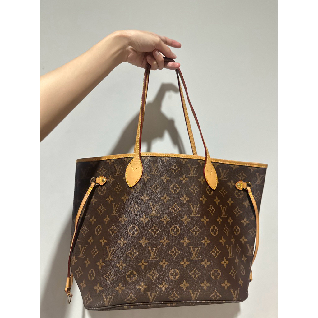 LV Neverfull Monogram MM 2019