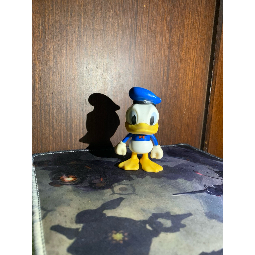 Mainan atau Action figures Donald Duck