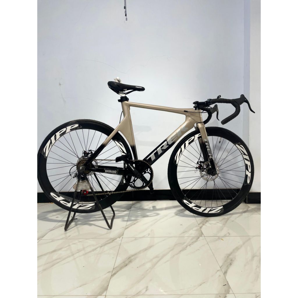 sepeda roadbike fullbike trek free custom harga terjangkau