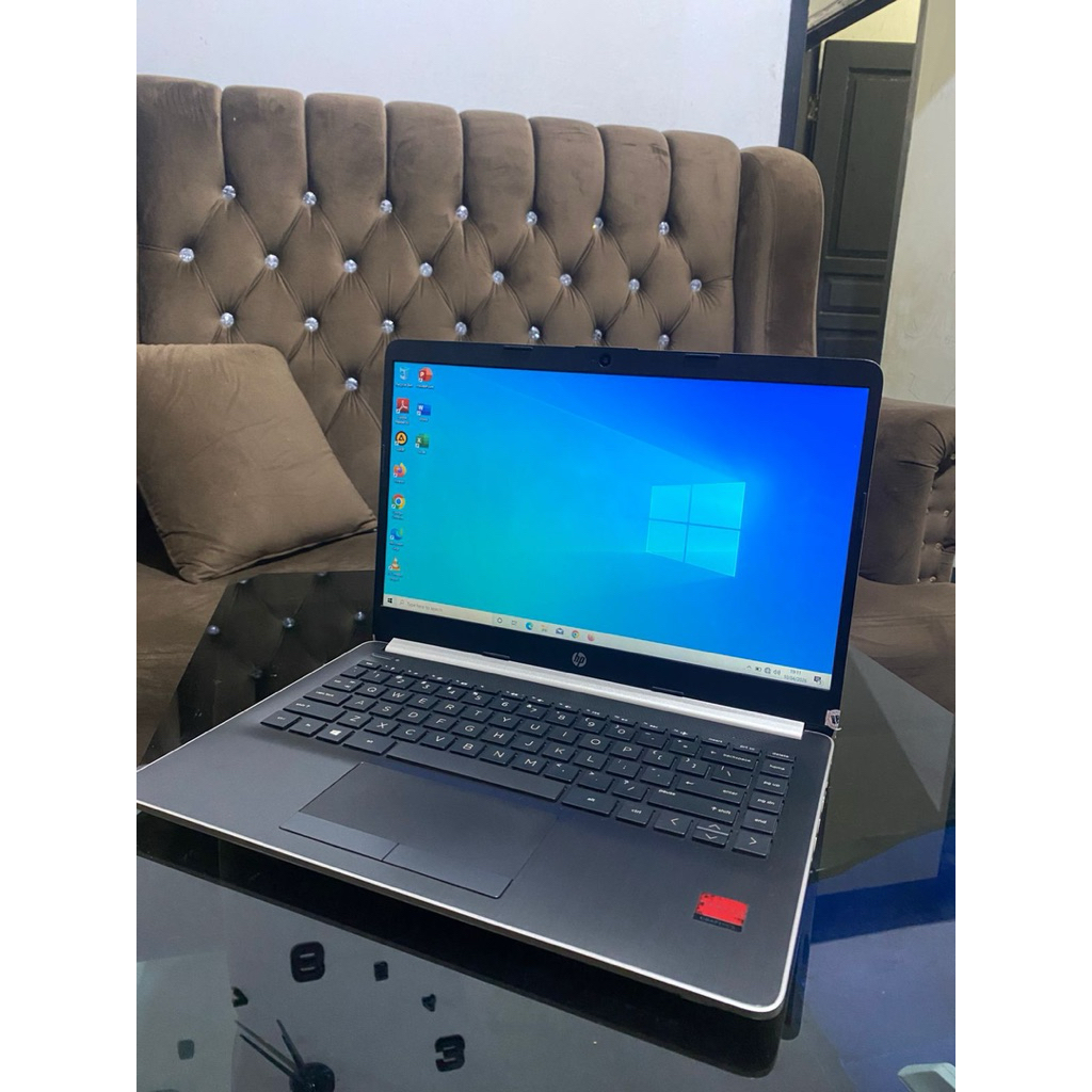 Laptop HP 14s