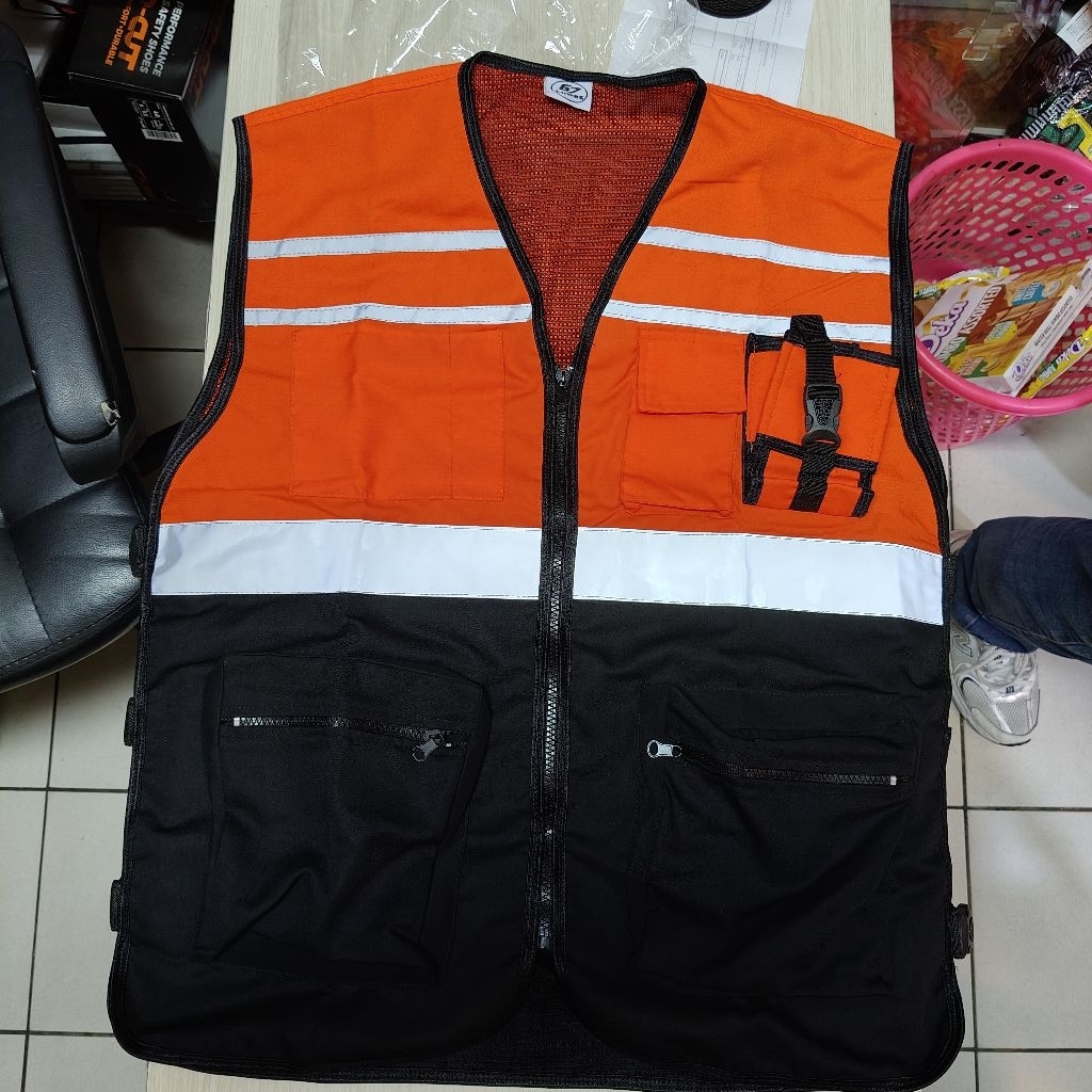 Rompi Safety Kombinasi Orange Hitam/Rompi Safety Proyek
