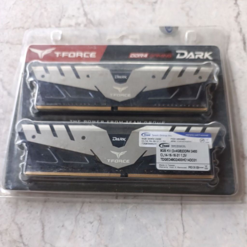 Ram DDR4 Team Dark 8GB 4x2