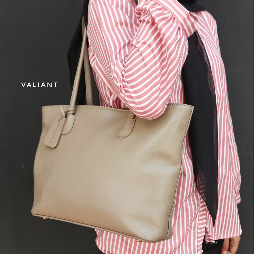Tas Shoulder Wanita Kulit Sapi Asli Berkualitas Valiant Leather JASMINE (2004) Sling Bag