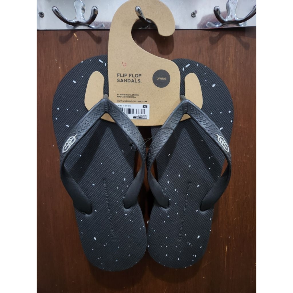 WARNING CLOTHING TERBARU "SDML SMIRCH" SANDAL JEPIT HOOPS BANJARMASIN