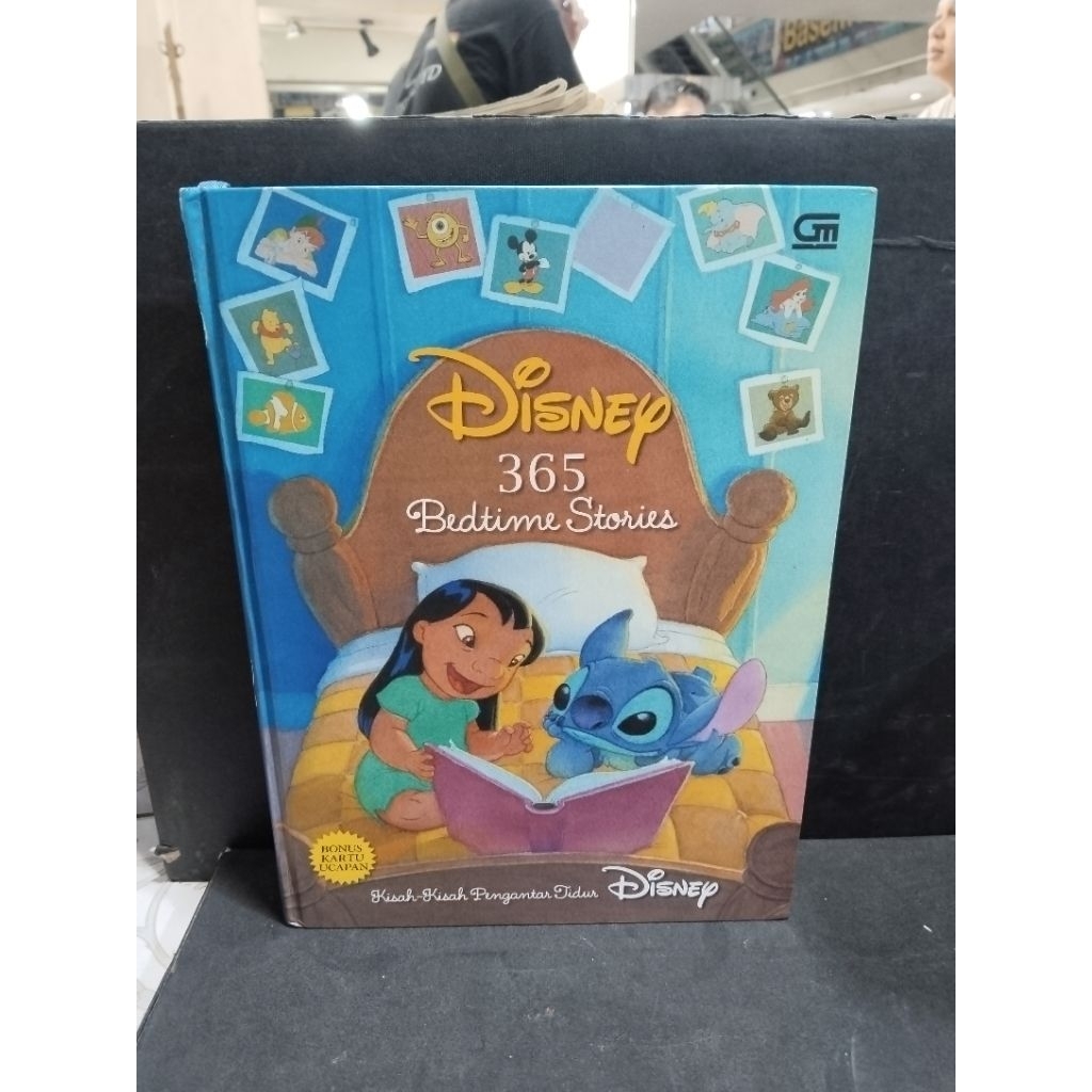 Buku original DISNEY 365 BEDTIME STORIES