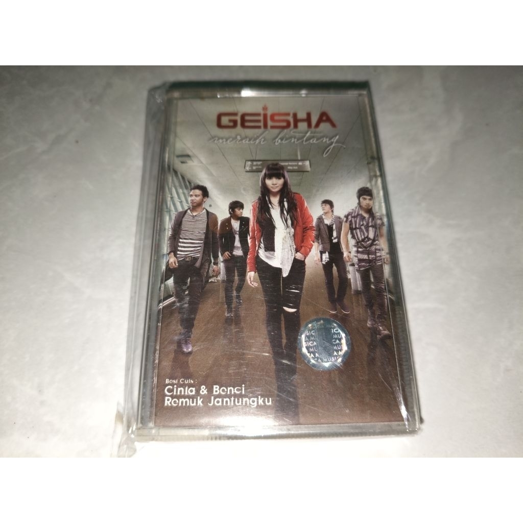 kaset geisha, meraih bintang (segel)