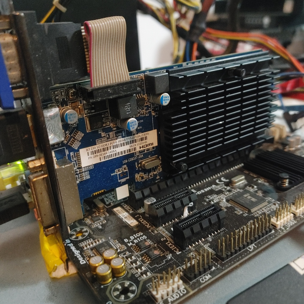 Vga card ati radeon HD 5450 / R5 230 1GB