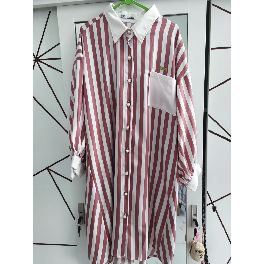 tunik shella saukia