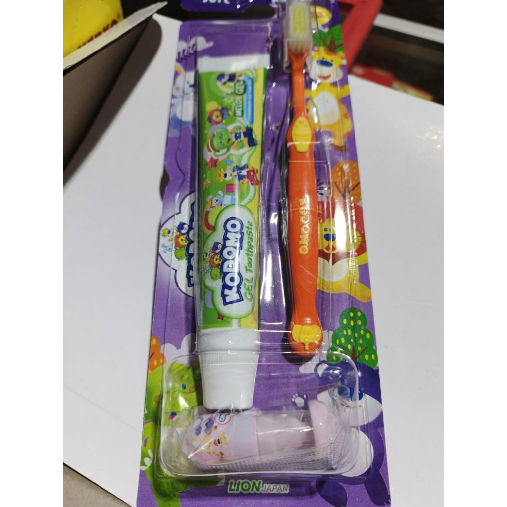 Kodomo Set, (odol, sikat gigi anak + mainan)