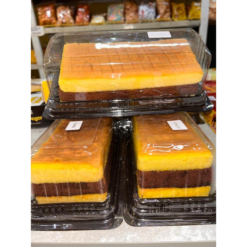LAPIS SURABAYA // LAPIS SURABAYA NANAS // LAPIS SURABAYA COKLAT // LAPIS SURABAYA STRAWBERRY // LAPI