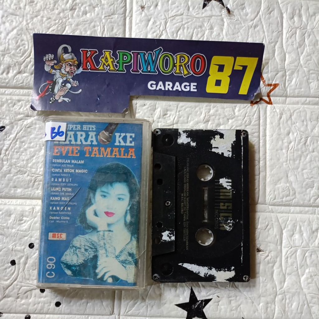 KASET PITA,,, SUPER HITS KARAOKE EVIE TAMALA