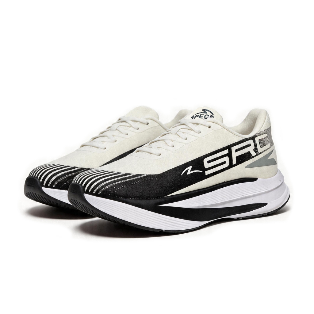 SPECS SEPATU RUNNING FLYBIRD SRC JOGGING FAST BAHAN EMPUK RINGAN DAN NYAMAN WARNA HITAM PUTIH BARU