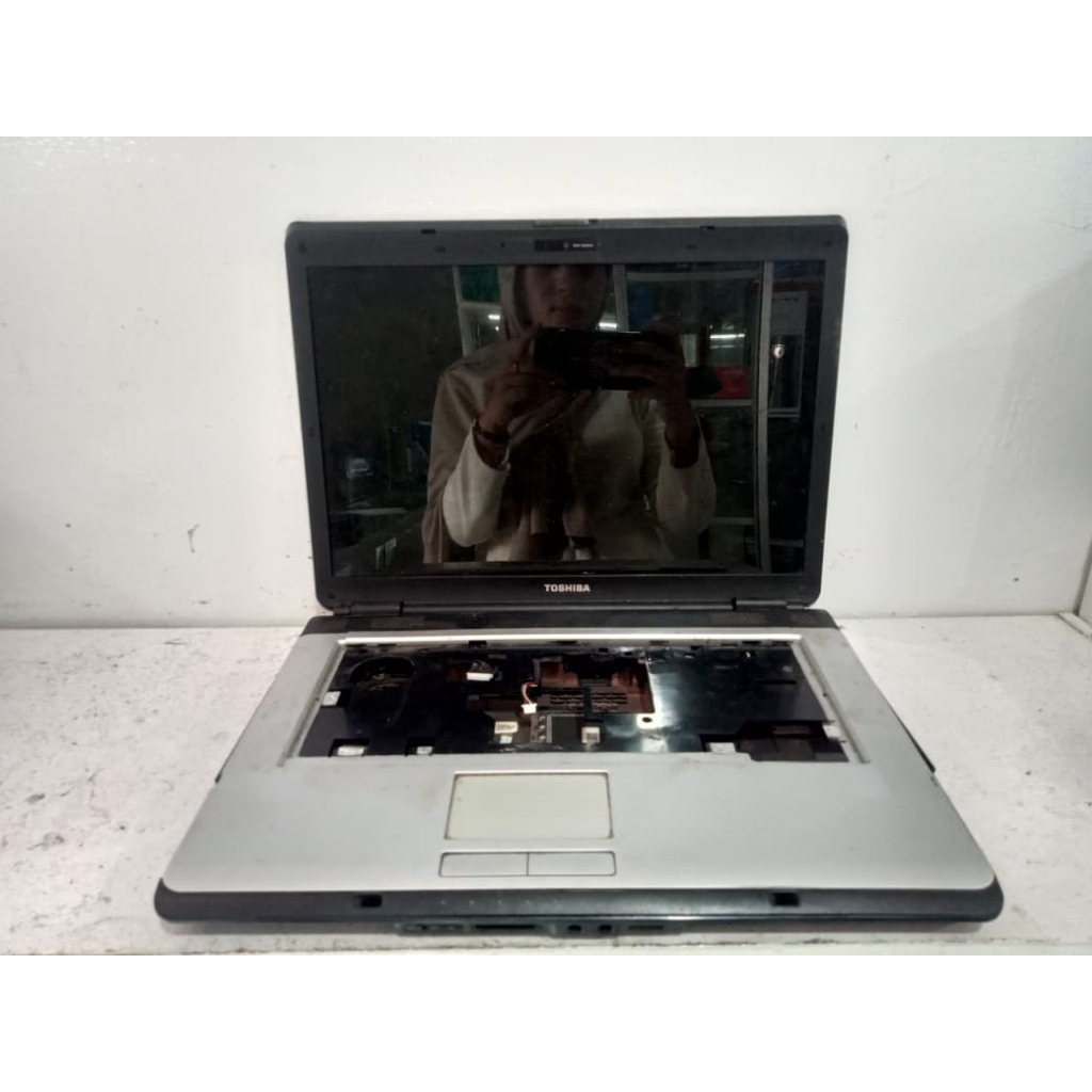 CASING CASE LAPTOP TOSHIBA SATELLITE L300 MODEL PSLB8L WITH LCD LED - ercomp1