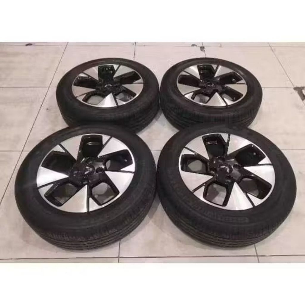 Velg Mobil Second Oem Wuling Alvez Ring 16 Lebar 6 pcd 4x114,3 Et34 + Ban 205 60 R16
