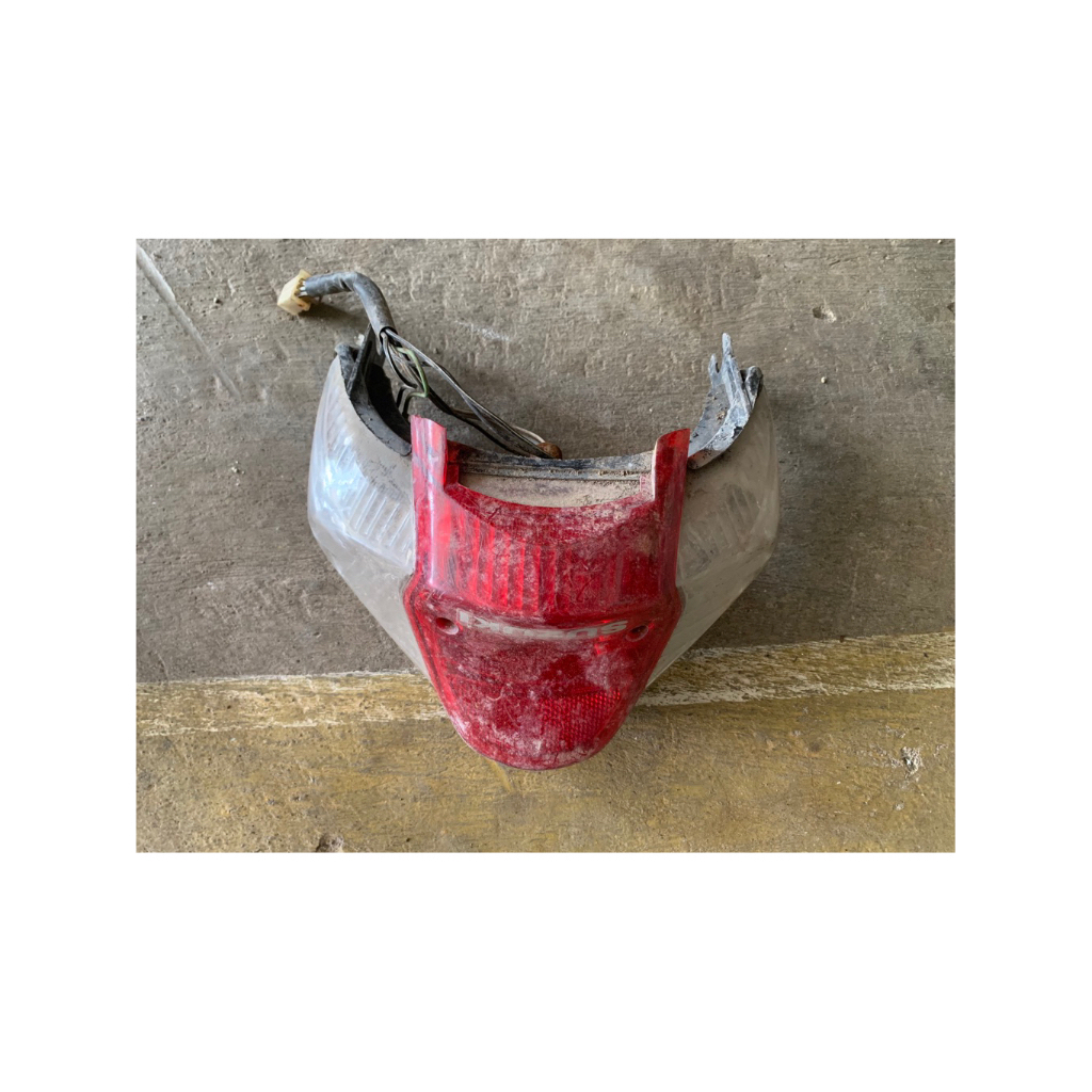 Stoplamp Belakang Suzuki Smash 110 Original