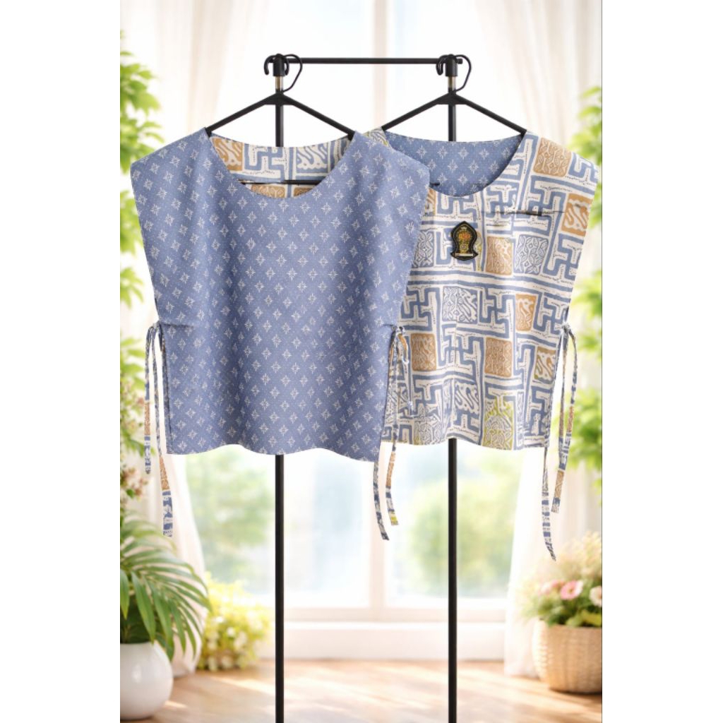 Vest batik biru bolak balik