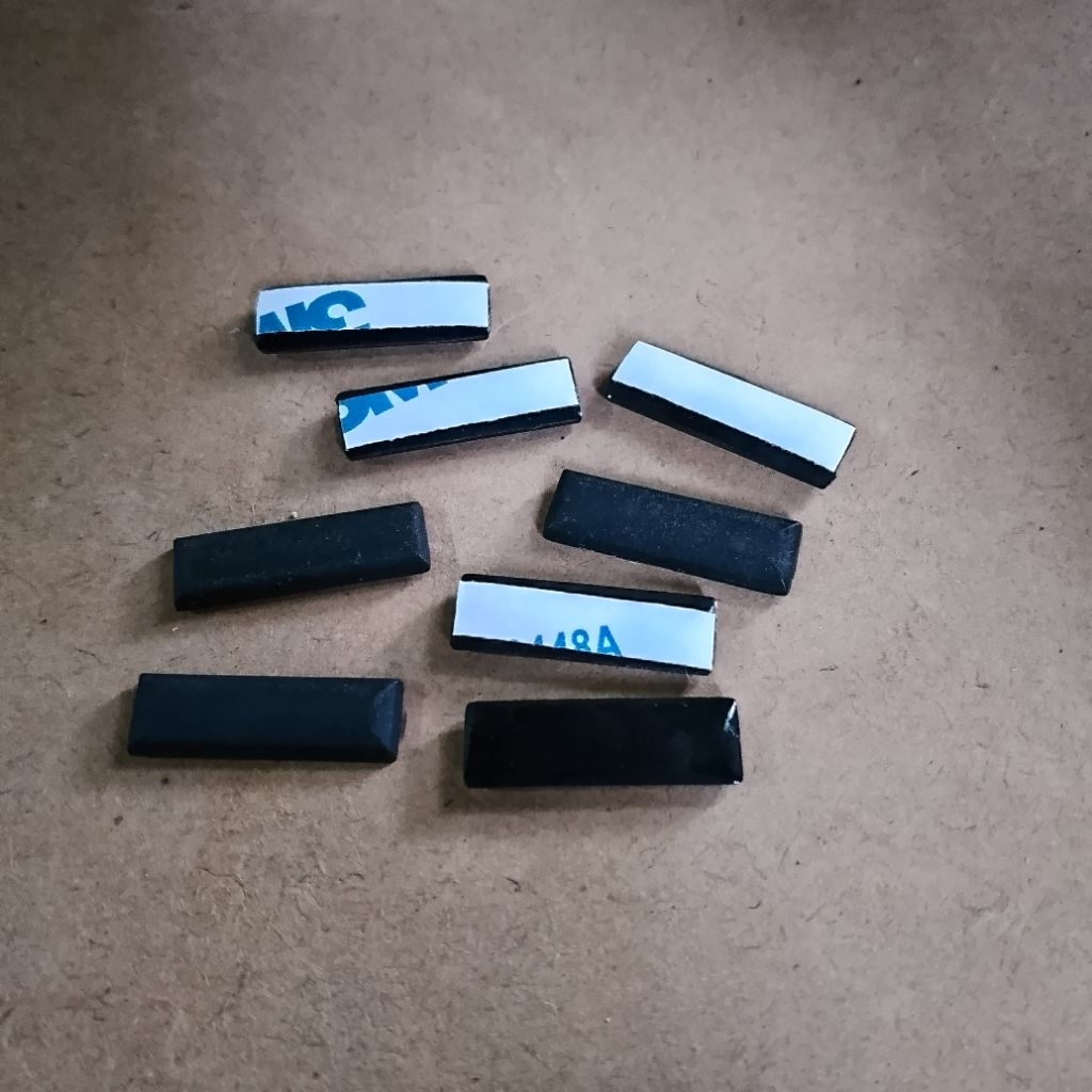 Karet Kaki Laptop Acer Aspire GO 14 AG-71M-7705 | Rubber Feet Anti Slip | Dudukan Bawah