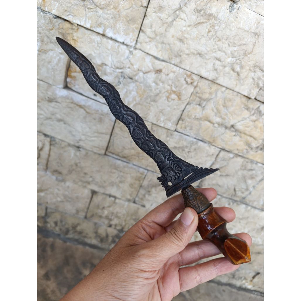 Keris Nogo Kikik Patrem Sepuh