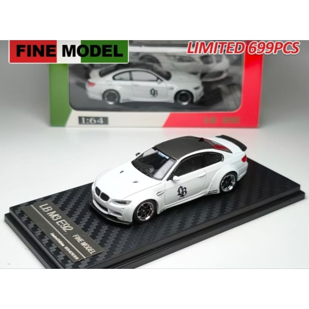 Fine model LB Works BMW M3 E92 white