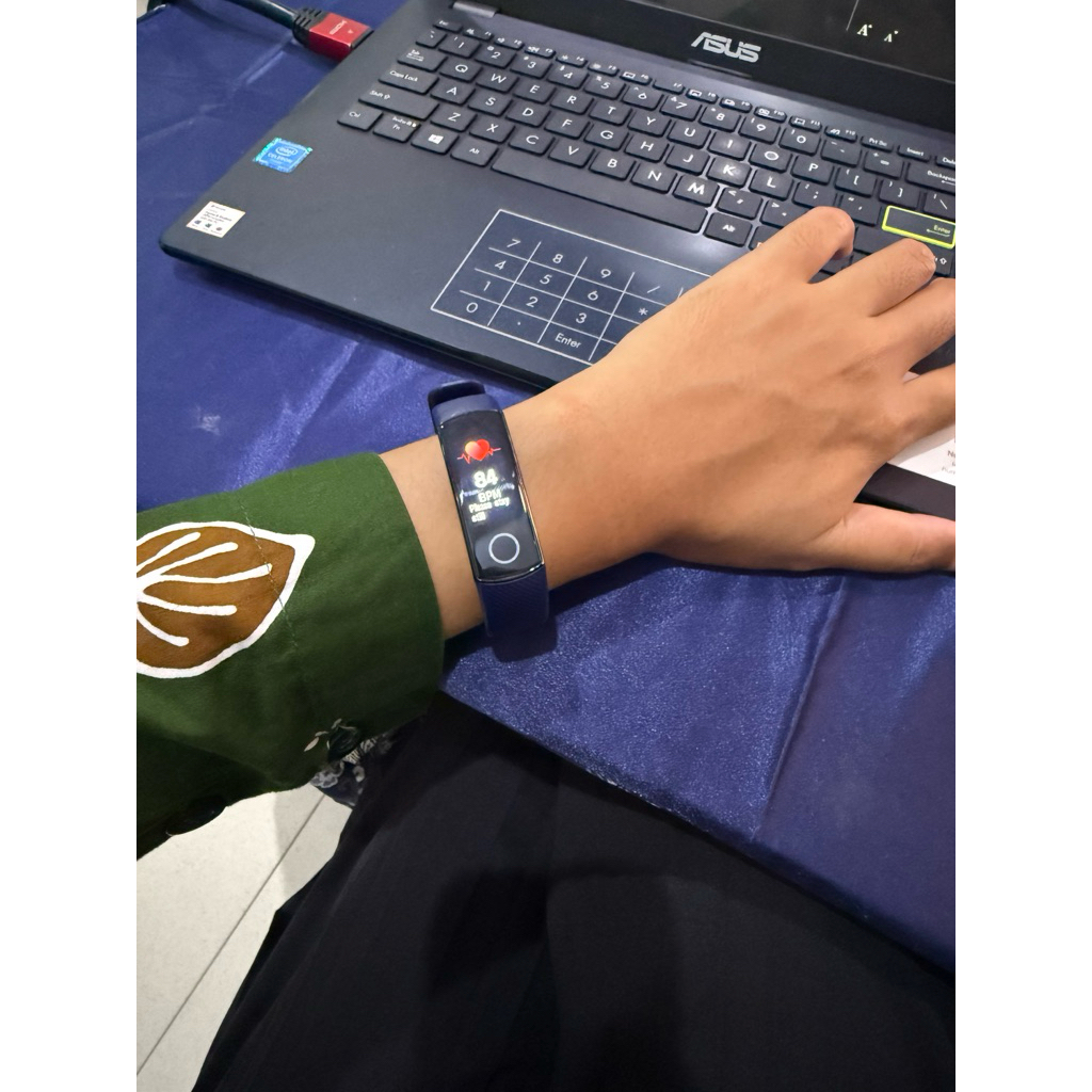 Smartwatch Huawe H0n0r band 5 second