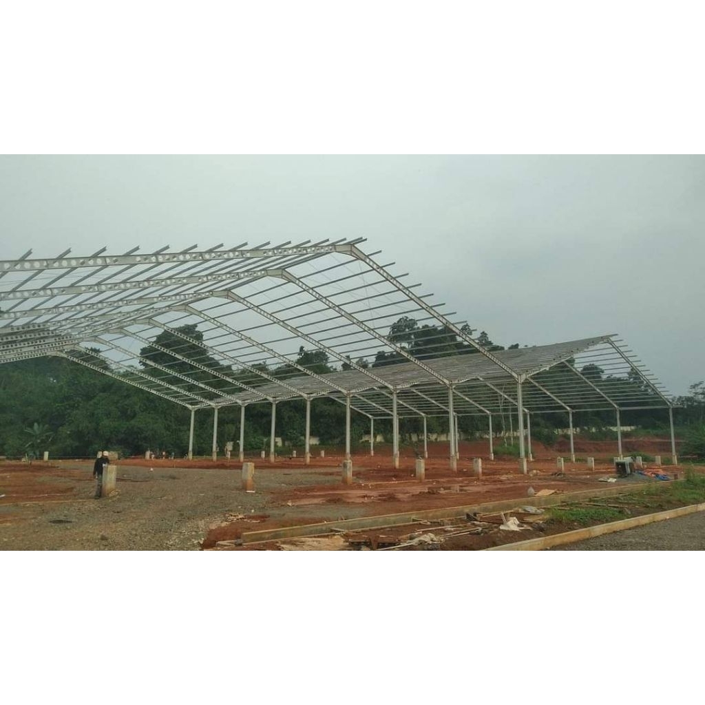 kontruksi pabrik,lapangan padel,gudang dllmenggunakan baja WF/H BEAM