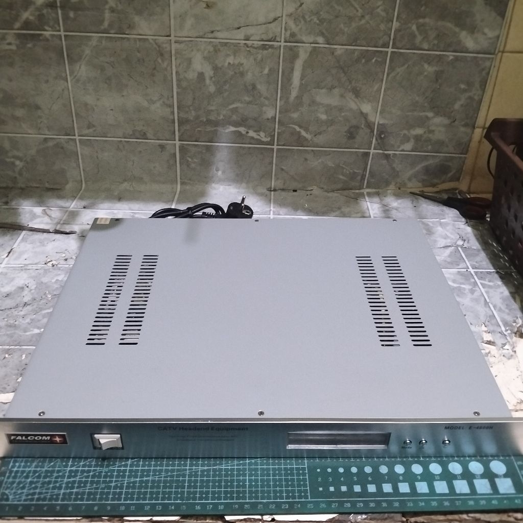 Falcom CATV Headend Equipment Modulator TV Kabel HFC Kondisi Baru