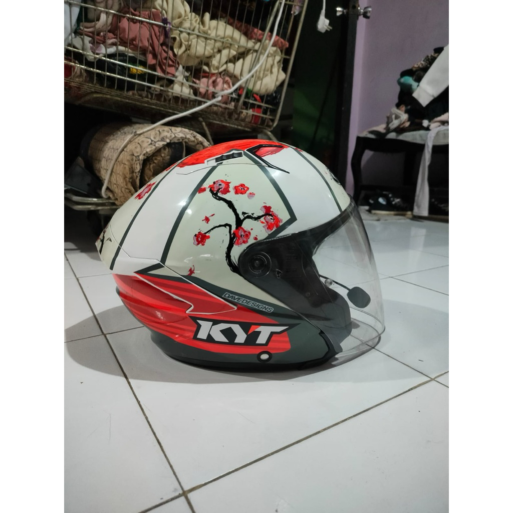 Preloved Helm Nfj Sakura