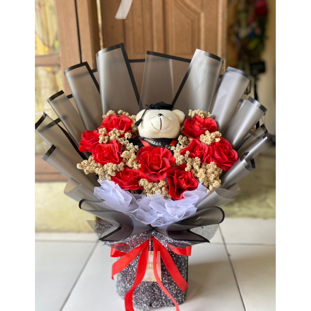 buket bunga artificial mix edelweis boneka wisuda bouquet bucket bunga wisuda perpisahan ulang tahun